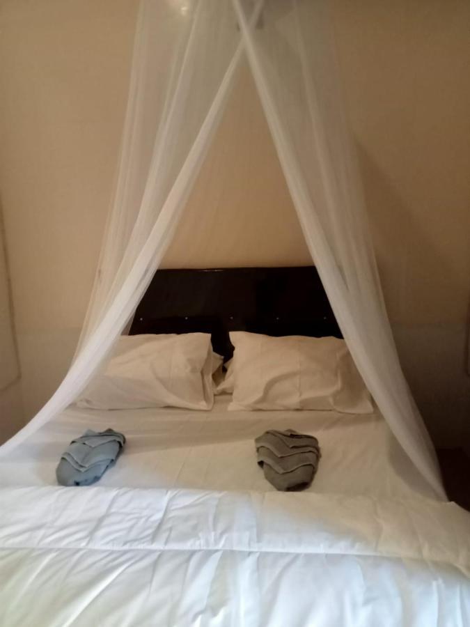 Black Sweet Bungalow Gili Air Kültér fotó