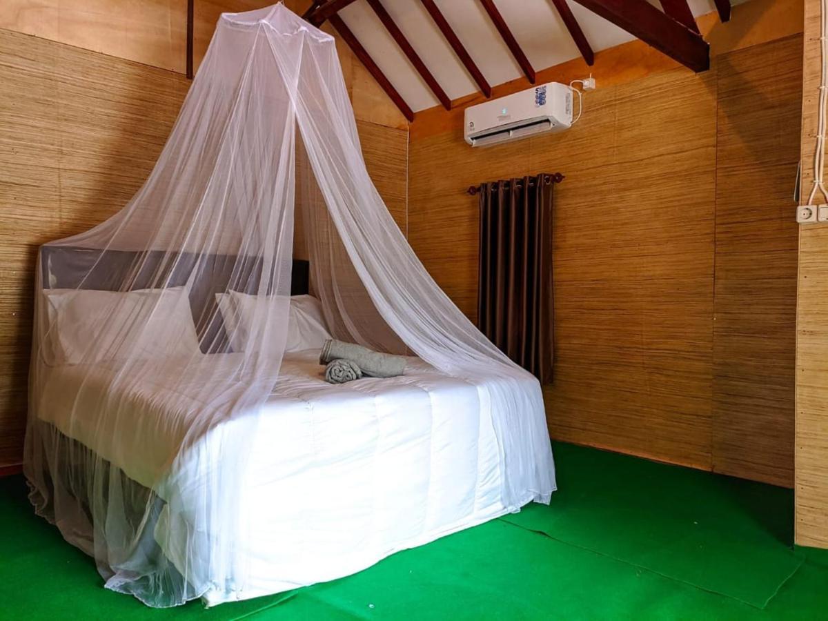 Black Sweet Bungalow Gili Air Kültér fotó